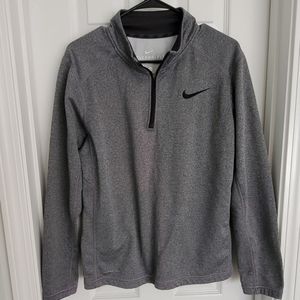 Nike 3/4 zip long sleeve shirt